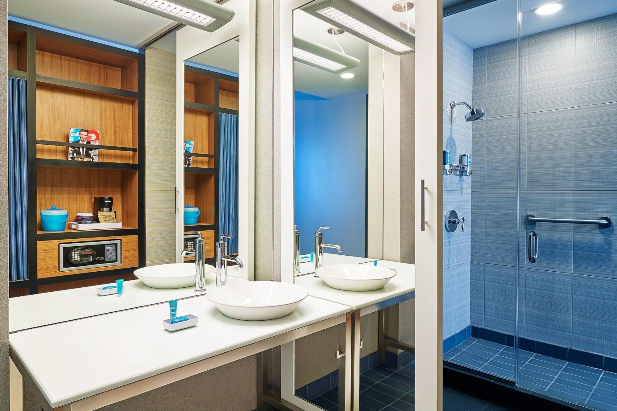 Aloft Chicago O'hare Rosemont公司